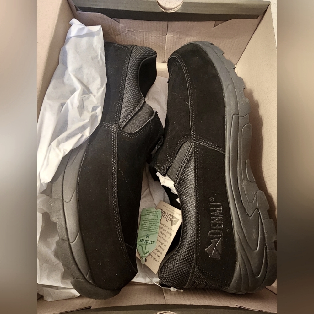 Outdoor shoes